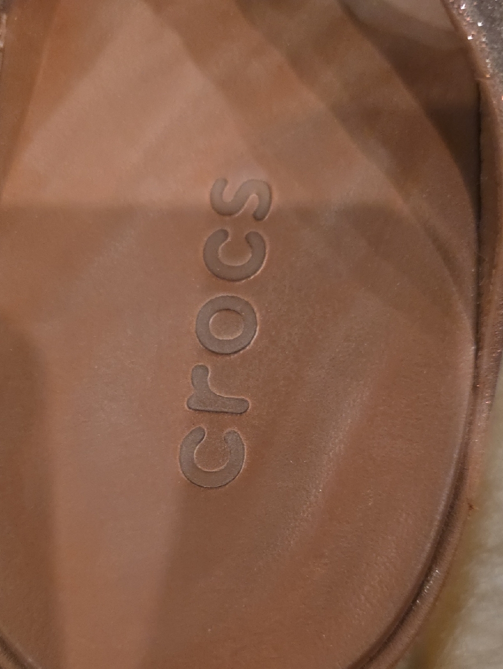 CROCS Women's Getaway PlatformGlitter Flip Sandals in Rose Bronze Color. Sz 8 - Picture 4 of 5